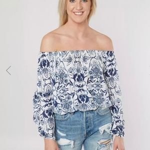Women's Medium Coco + Jameson Blouse